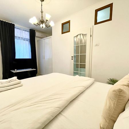 Point 0 Apartment 布加勒斯特 外观 照片
