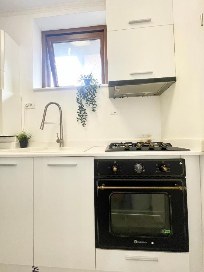 Point 0 Apartment 布加勒斯特 外观 照片